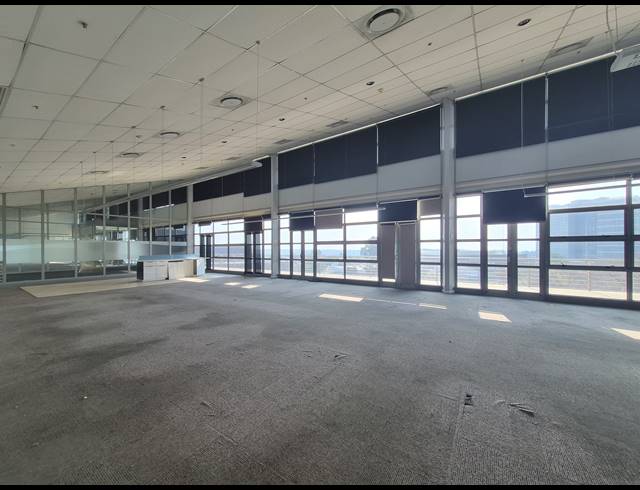 1,789M² OFFICE TO LET IN SANDTON CENTRAL